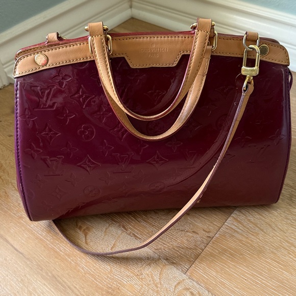 Louis Vuitton Handbags - Louis Vuitton Authentic Vernis Brea Handbag with COA